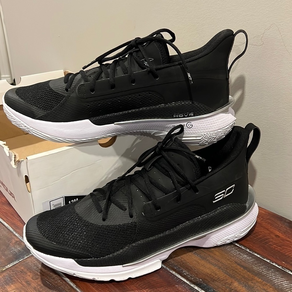 ⭐️ Under Armour UA Team Curry 7 Basketball Sneakers Black White Size 12